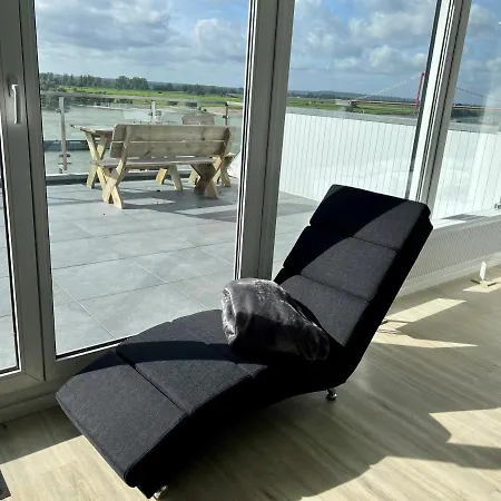 Panorama - Exklusives An Der Promenade Mit Dachterrasse & Rheinblick Emmerich